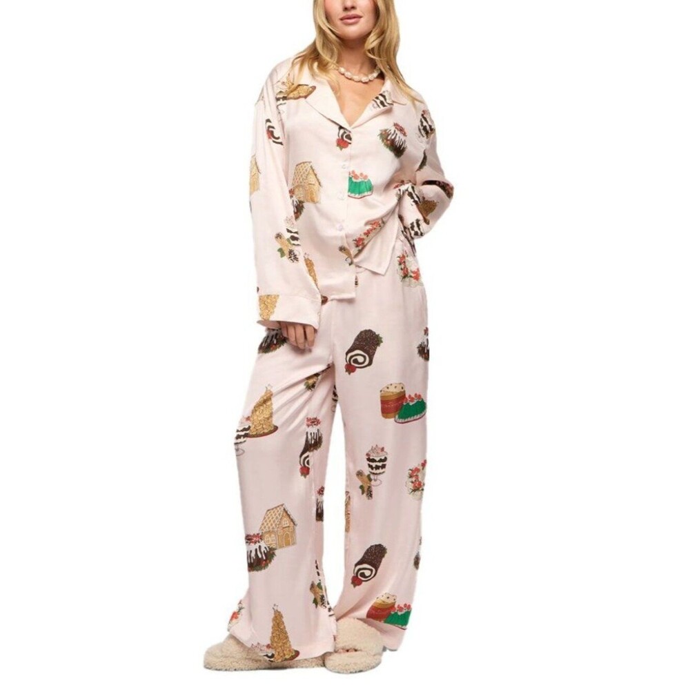 Neendi Soft Pink Satin Holiday Desserts Long Pajama Set Size S